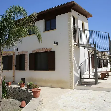 Casa de Campo Fattoria Degli Asinelli 